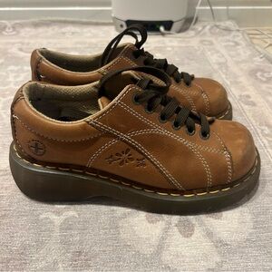 Adorable vintage Dr. Marten platforms